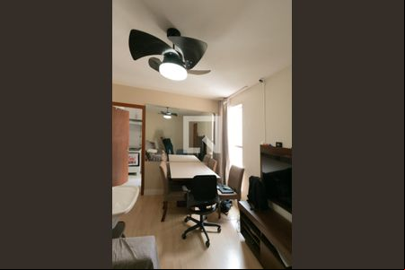 Sala de apartamento à venda com 2 quartos, 50m² em Paquetá, Belo Horizonte