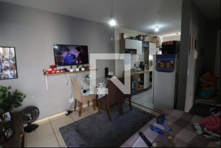 Sala de apartamento à venda com 2 quartos, 49m² em Metalúrgicos, Osasco