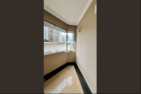 Varanda  de apartamento à venda com 2 quartos, 80m² em Funcionários, Belo Horizonte