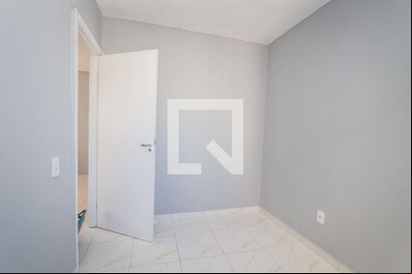 Quarto 2 de apartamento para alugar com 2 quartos, 40m² em Jardim do Lago, São Paulo