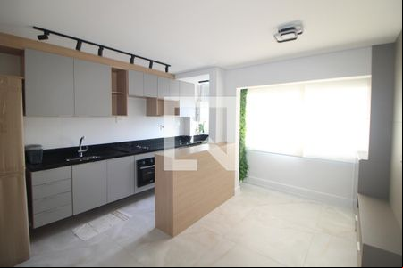 Sala / Cozinha de apartamento para alugar com 2 quartos, 39m² em Parada Inglesa, São Paulo