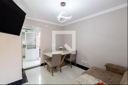 Sala de casa de condomínio à venda com 2 quartos, 52m² em Jardim Triana, São Paulo