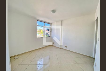 Sala de apartamento para alugar com 1 quarto, 54m² em Todos Os Santos, Rio de Janeiro