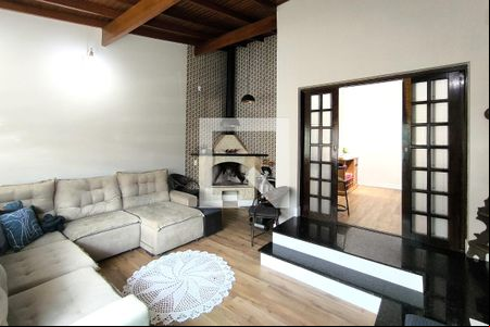 Sala de casa para alugar com 3 quartos, 250m² em Vila Nova Medeiros, Jundiaí