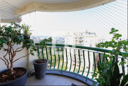 Varanda Sala de apartamento à venda com 3 quartos, 170m² em Cidade São Francisco, São Paulo
