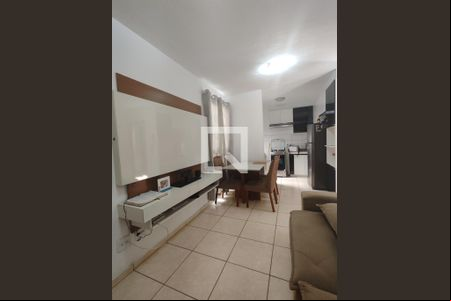 Sala de apartamento para alugar com 2 quartos, 43m² em Chacaras Reunidas Santa Terezinha, Contagem