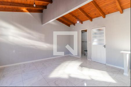 Sala/Quarto de casa para alugar com 1 quarto, 38m² em Campo Novo, Porto Alegre
