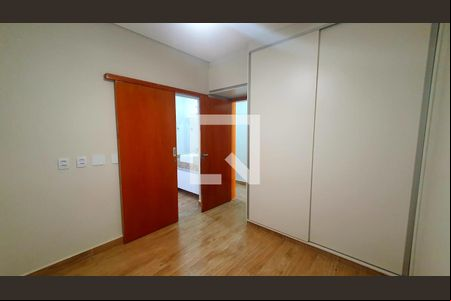 Quarto 1 de casa de condomínio para alugar com 3 quartos, 200m² em Cascata, Paulínia