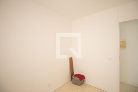Quarto 1 de apartamento para alugar com 2 quartos, 50m² em Nova Cidade, São Gonçalo