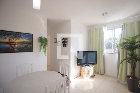 Sala de apartamento para alugar com 2 quartos, 50m² em Nova Cidade, São Gonçalo