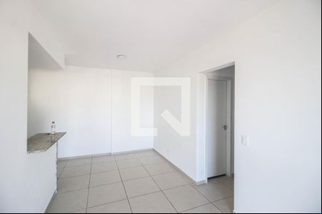 Sala de apartamento para alugar com 3 quartos, 63m² em Califórnia, Nova Iguaçu