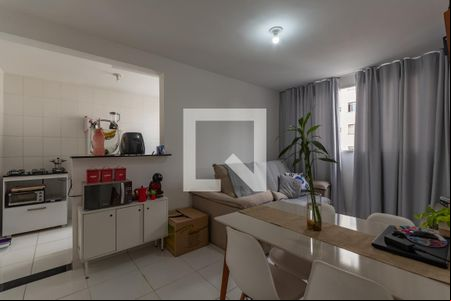 Sala de apartamento à venda com 2 quartos, 48m² em São João Batista, Belo Horizonte