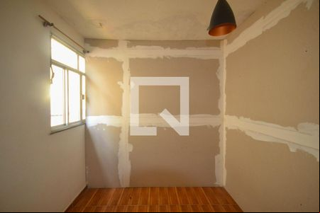 Quarto de casa para alugar com 1 quarto, 56m² em Centro, Nilópolis