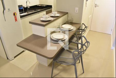 Studio de kitnet/studio para alugar com 1 quarto, 38m² em Centro, Curitiba