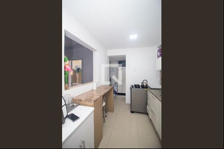 Cozinha de apartamento para alugar com 2 quartos, 50m² em Cidade Baixa, Porto Alegre