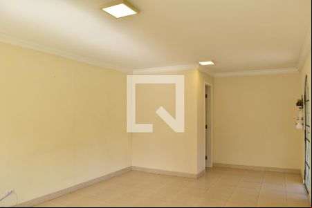 Sala de Estar de casa de condomínio para alugar com 4 quartos, 281m² em Santa Cândida, Curitiba