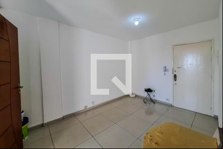 Sala de apartamento para alugar com 1 quarto, 40m² em Liberdade, São Paulo