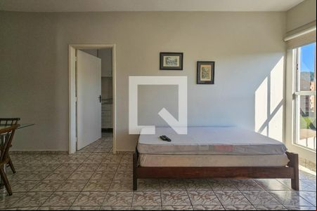 Sala de apartamento para alugar com 1 quarto, 50m² em Balneario Cidade Atlantica, Guarujá
