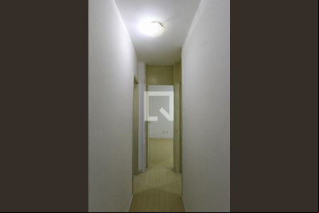 Corredor de apartamento à venda com 2 quartos, 70m² em Vila Alpina, São Paulo