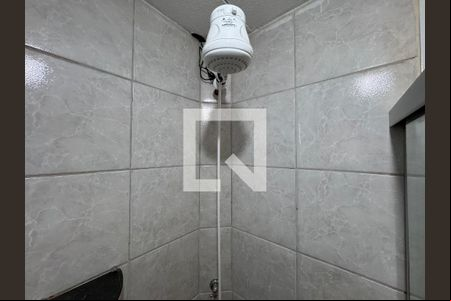 Banheiro de apartamento à venda com 2 quartos, 48m² em Rio dos Sinos, São Leopoldo