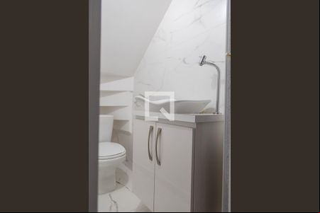Lavabo de casa para alugar com 5 quartos, 250m² em Parque Continental Ii, Guarulhos
