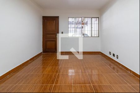Sala de casa para alugar com 4 quartos, 101m² em Jardim Santa Mena, Guarulhos