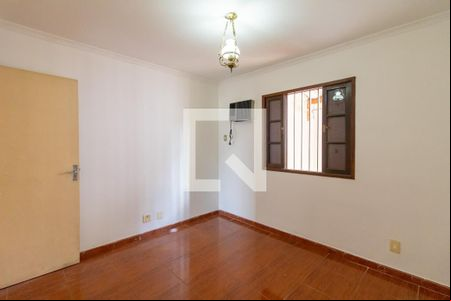 Quarto 2 de casa para alugar com 4 quartos, 101m² em Jardim Santa Mena, Guarulhos