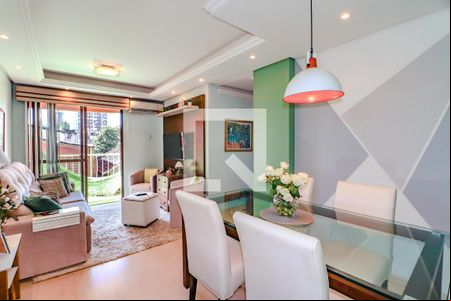 Sala de apartamento à venda com 3 quartos, 70m² em Cristo Redentor, Porto Alegre