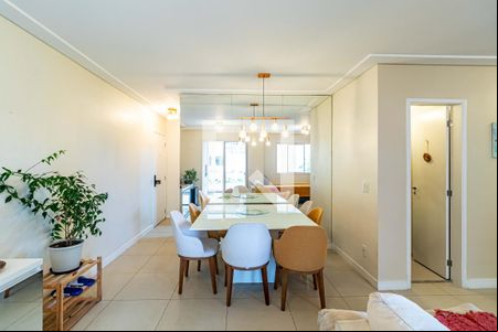 Sala de apartamento à venda com 3 quartos, 104m² em Jardim Arpoador, São Paulo