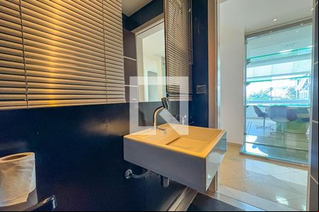 Lavabo de casa de condomínio para alugar com 3 quartos, 342m² em Centro, São Bernardo do Campo