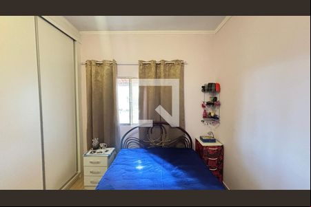 Quarto 1 de casa para alugar com 2 quartos, 230m² em Jardim Marek, Santo André