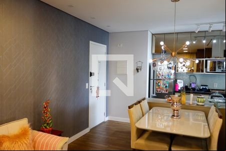 Sala de apartamento à venda com 2 quartos, 70m² em City Bussocaba, Osasco