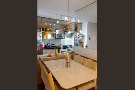 Sala de apartamento à venda com 2 quartos, 70m² em City Bussocaba, Osasco