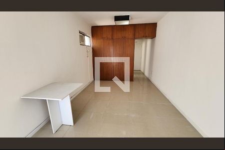 Studio de kitnet/studio para alugar com 1 quarto, 45m² em Gonzaga, Santos