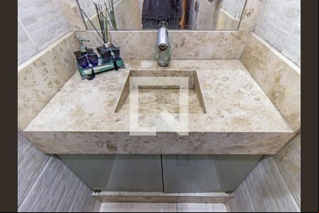 Lavabo de casa para alugar com 4 quartos, 400m² em Parque da Mooca, São Paulo