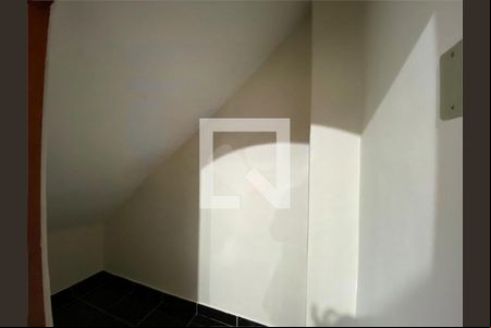 Casa à venda com 3 quartos, 125m² em Jardim Itapoan, Santo André