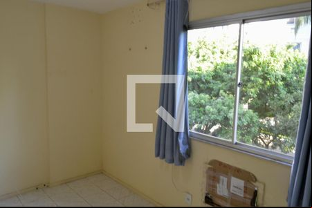 Quarto 1 de apartamento para alugar com 2 quartos, 60m² em Freguesia (jacarepaguá), Rio de Janeiro