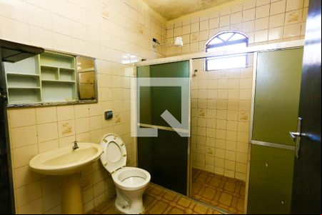 Banheiro de casa para alugar com 1 quarto, 100m² em Parque Pinheiros, Taboão da Serra