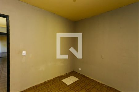 Quarto  de casa para alugar com 1 quarto, 100m² em Parque Pinheiros, Taboão da Serra