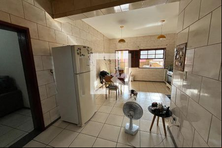 Sala de casa à venda com 3 quartos, 142m² em Jardim Guanabara, Rio de Janeiro