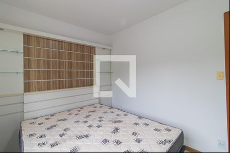 Quarto 1 de apartamento para alugar com 2 quartos, 73m² em Nonoai, Porto Alegre