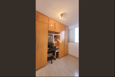 Quarto  2 de apartamento à venda com 3 quartos, 55m² em Ponte Preta, Campinas