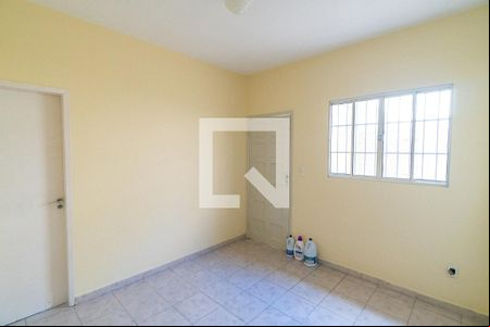 Sala de casa à venda com 3 quartos, 100m² em Jardim Oriental, São Paulo