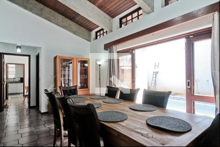 Sala de casa à venda com 4 quartos, 434m² em City América, São Paulo