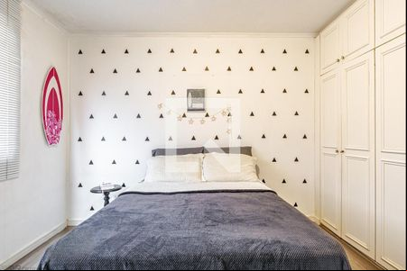 Quarto 2 de apartamento para alugar com 4 quartos, 177m² em Centro Cívico, Curitiba