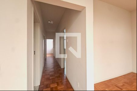Corredor de apartamento para alugar com 2 quartos, 102m² em Barra, Salvador