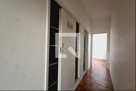 Corredor de apartamento para alugar com 2 quartos, 102m² em Barra, Salvador