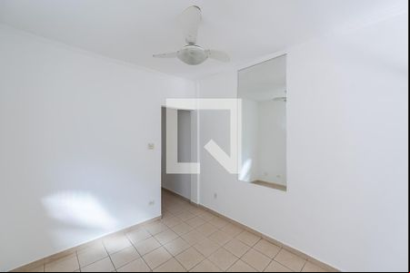 Sala de kitnet/studio para alugar com 1 quarto, 48m² em Gonzaga, Santos