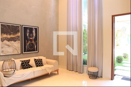 Sala de casa de condomínio para alugar com 3 quartos, 240m² em Loteamento Portal do Sol Ii, Goiânia