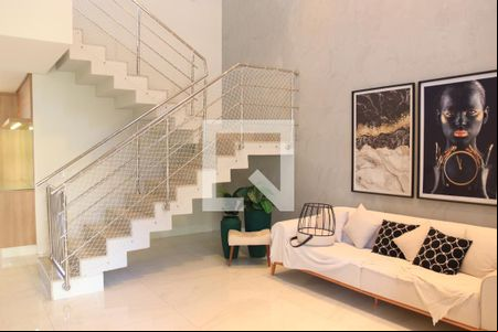 Sala de casa de condomínio para alugar com 3 quartos, 240m² em Loteamento Portal do Sol Ii, Goiânia